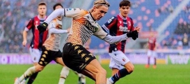 西甲半场：姆巴佩破门，贝林进球被吹，皇马1-0阿拉维斯（半场战报：姆巴佩建功，贝林汉姆进球无效，皇马暂1-0阿拉维斯）