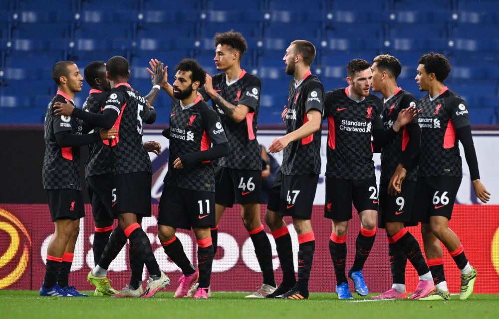 沙特基金和国际足联携手，为发展中国家体育基建提供财政支持（沙特基金与国际足联合作，资助发展中国家体育基础设施建设）