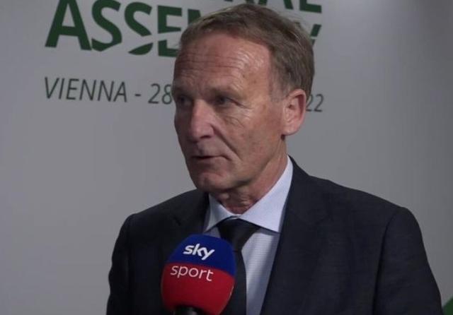 波多尔斯基：现在的拜仁踢得很有统治力；希望阿森纳英超夺冠（波多尔斯基：拜仁近期统治力十足；盼阿森纳问鼎英超）