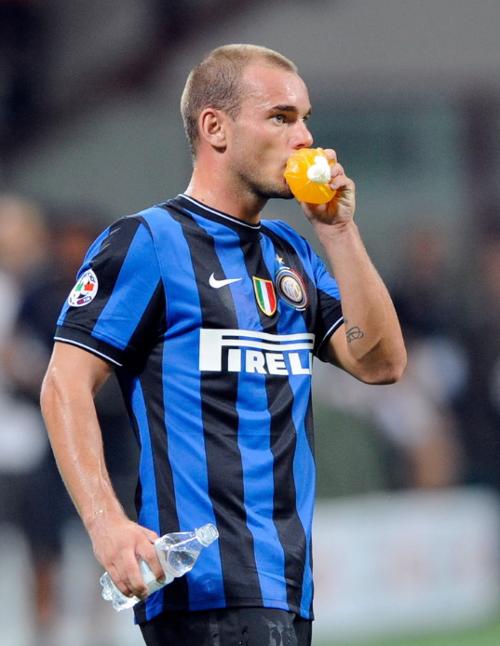 记者：因卡尔表现出色，拜仁高层希望更加依赖青训营年轻球员（记者：因卡尔闪耀，拜仁高层欲加深对青训新秀的依赖）