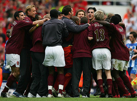 埃迪-豪：我们对阵曼联的战绩还不错，但曼联比上赛季强很多（埃迪-豪：对曼联战绩不俗，但他们比上赛季强了很多）