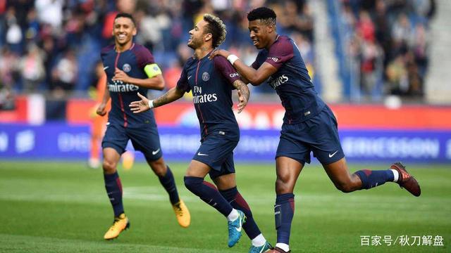 靶心聚力燃少年激情，上海市中小学生展现射击活力（对准靶心点燃青春激情，上海中小学生尽展射击风采）