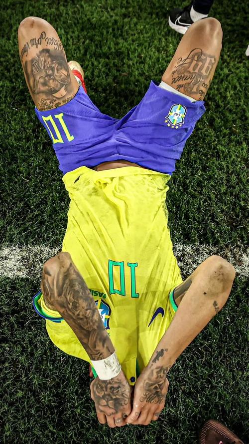 哦？佛罗伦萨总监：我们绝对不能降级（佛罗伦萨总监强硬表态：降级不在考虑之列）