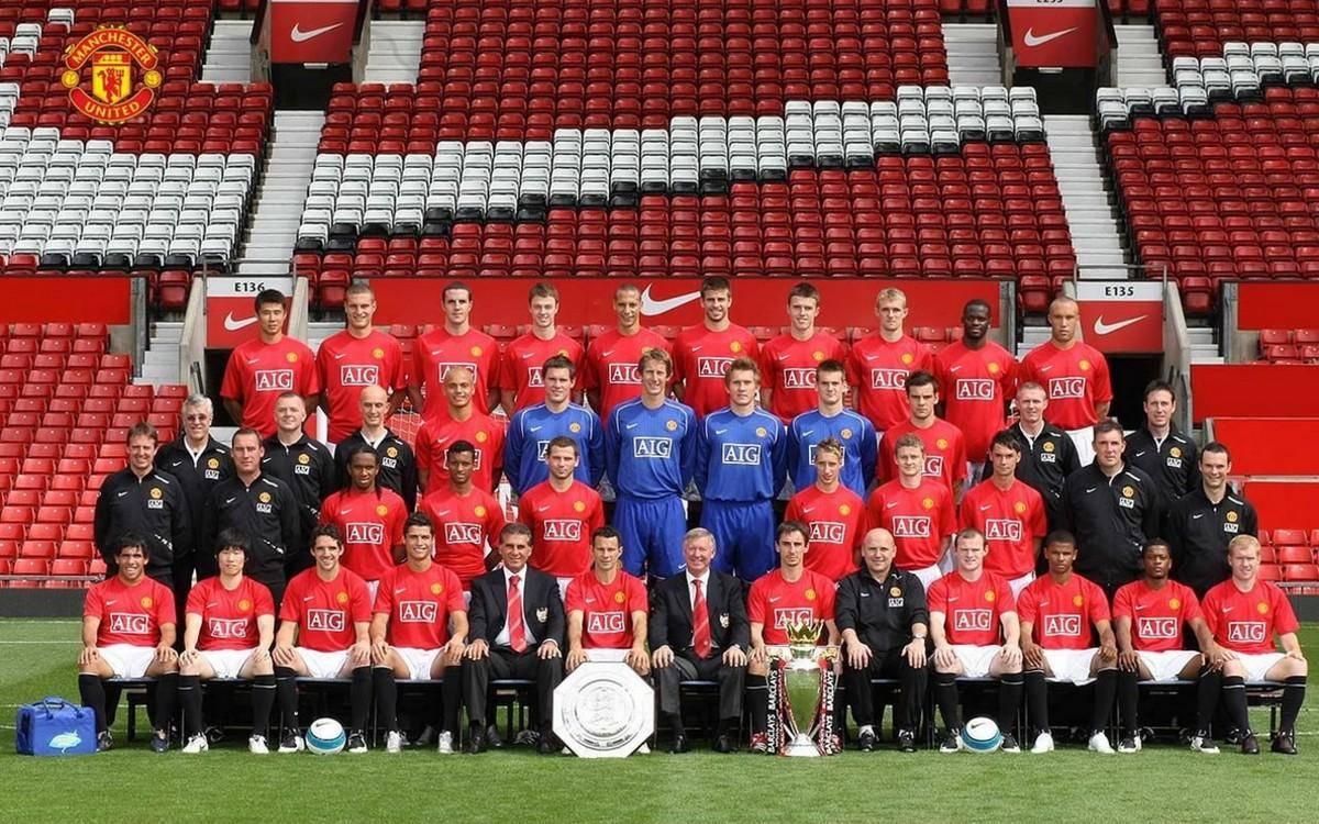 湖人浓眉哥篮下统治力助球队获胜（浓眉禁区称王，助湖人拿下胜利）